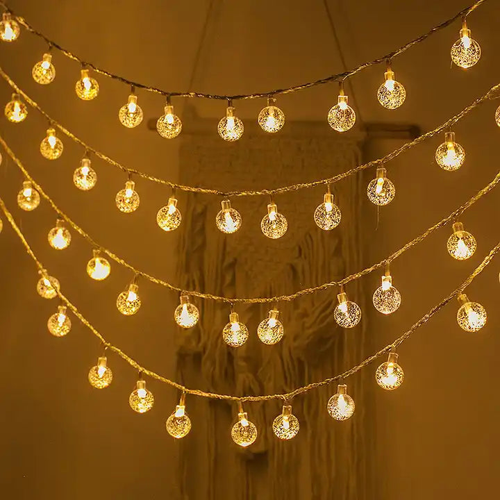 Instalacijom Božićnih LED Svjetala s Kristalnim Mekanim Kuglama - 200 LED, 300x200 cm