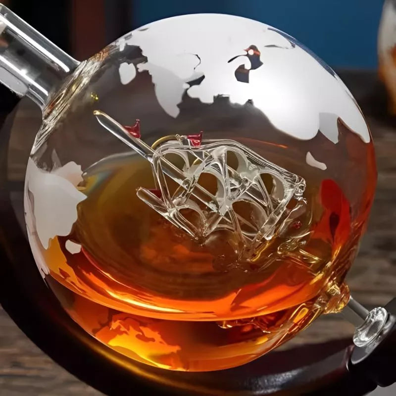 Darovni Set Globusa za Whiskey s Dva Deluxe Čaša