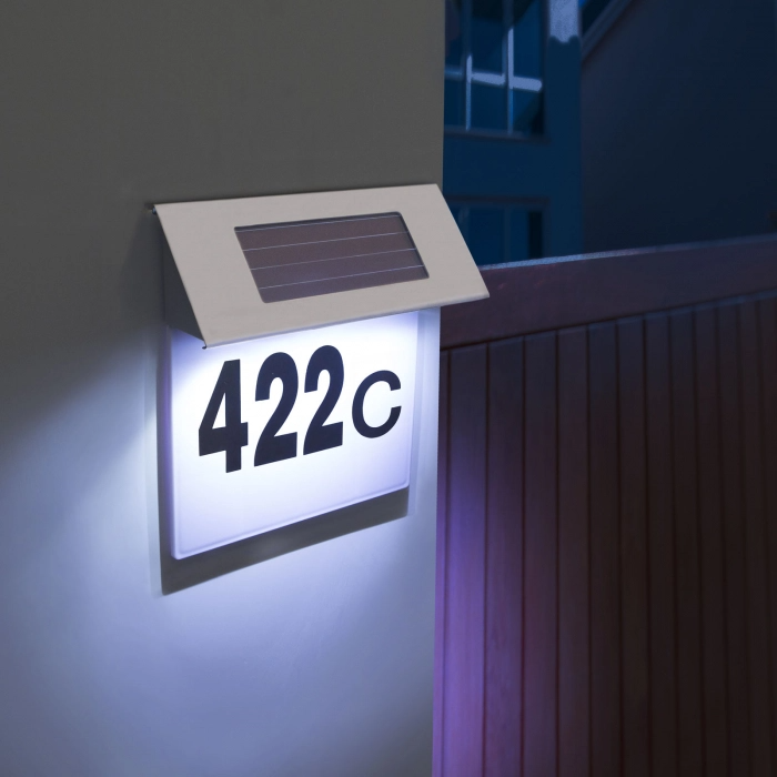 Kućni broj od inoxa, sa LED rasvjetom i solarnom strujom