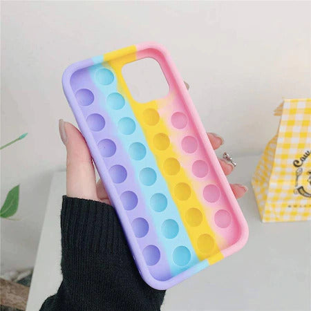 Silikonska maska 'Pop It', antistres, višebojna za iPhone